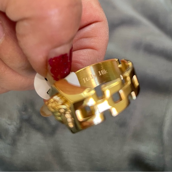 Engraved Italy 18k gold filled Greek M Statement Ring - Picture 5 of 5